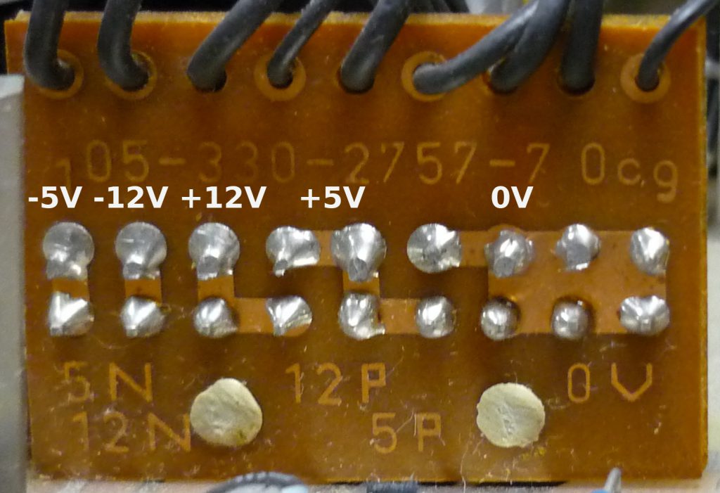 PC1715 Anschluss Stromversorgung